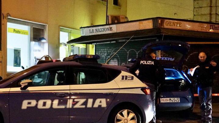 Dà in escandescenze alle Poste per il conto in tilt: arriva la polizia