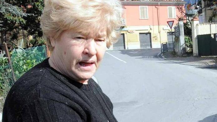 Riceve la raccomandata, lei ringrazia tanto il Tirreno