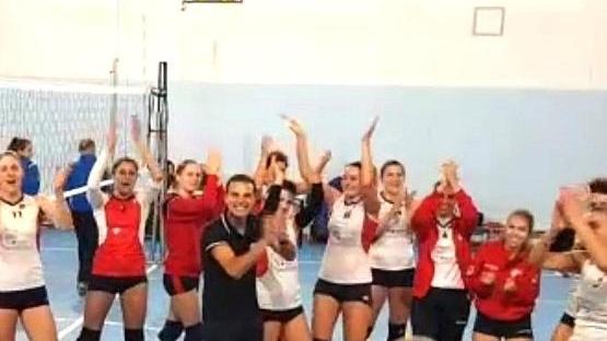 Festa della pallavolo giovanile nella palestra di Barbarasco