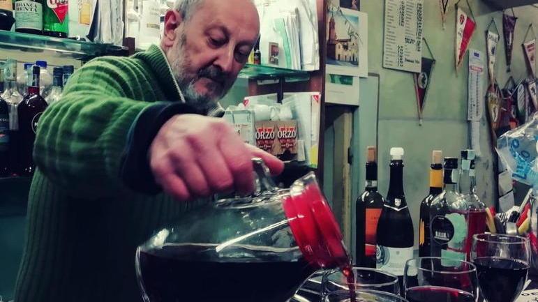 Chiuso lo storico bar, le caraffe del Pratali sono ormai un ricordo