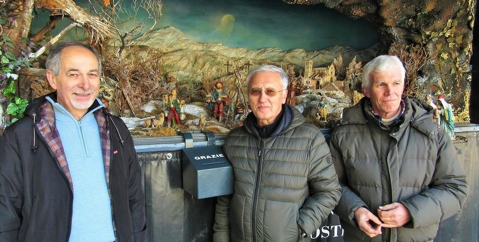 Il presepe itinerante è a casa Promessa a padre Sebastiano 