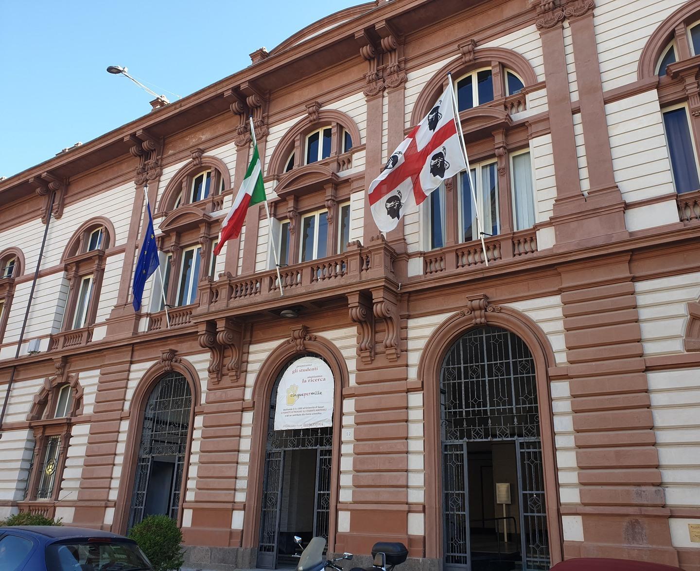 Borse di studio, all’appello ne mancano 121 
