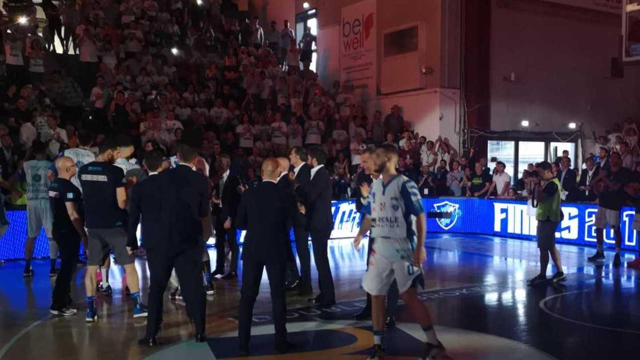 Il basket dà spettacolo grazie alla tecno-Dinamo 
