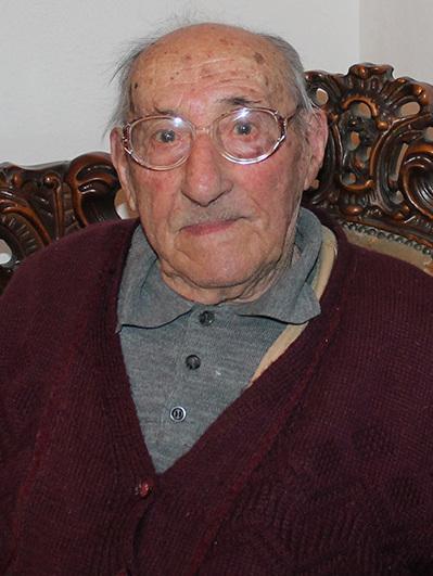 Calangianus festeggia le 100 primavere di Mario Giua