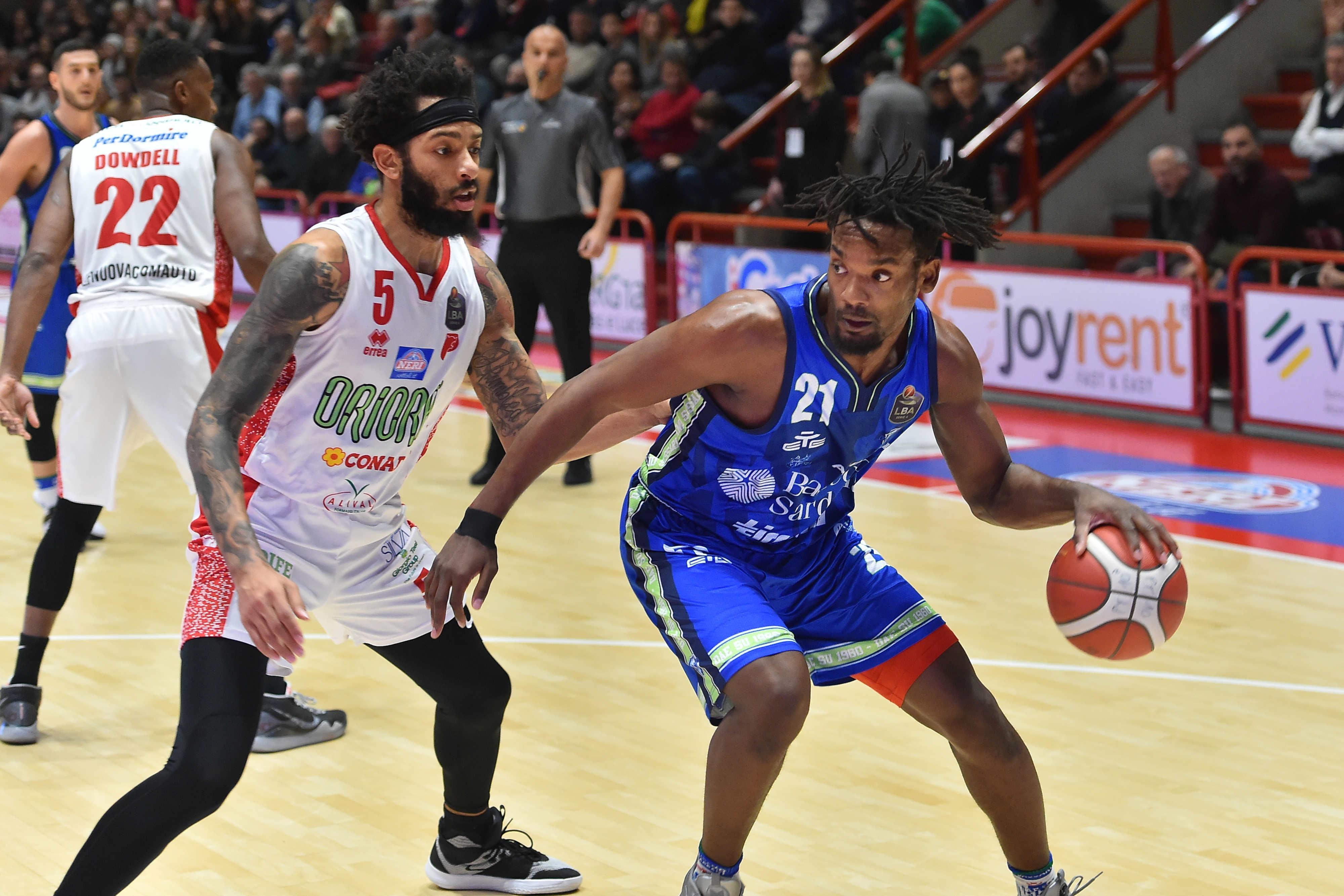 La Dinamo piega anche Pistoia: 70-78