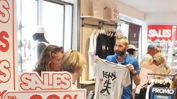 Gli sconti cominciano oggi