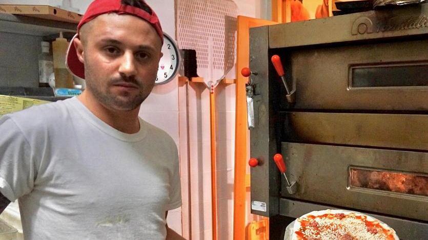 Luca, neoimprenditore della pizza «Ho realizzato uno dei miei sogni»