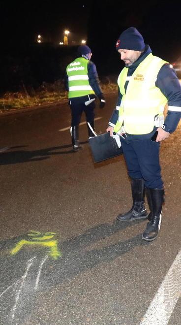 Ancora gravi le condizioni del ventiquattrenne 