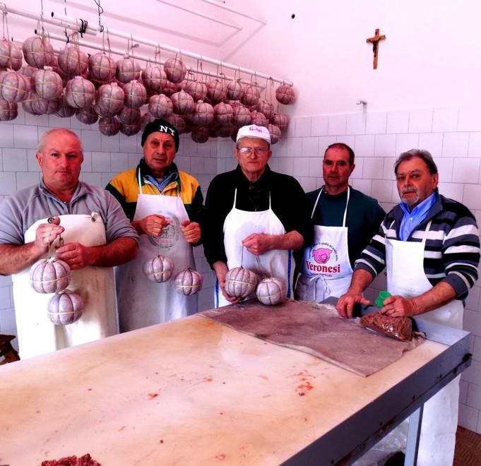 Salamine, preparazione finita Adesso al via la distribuzione