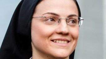 Suor Cristina in piazza chiude in musica il cartellone natalizio