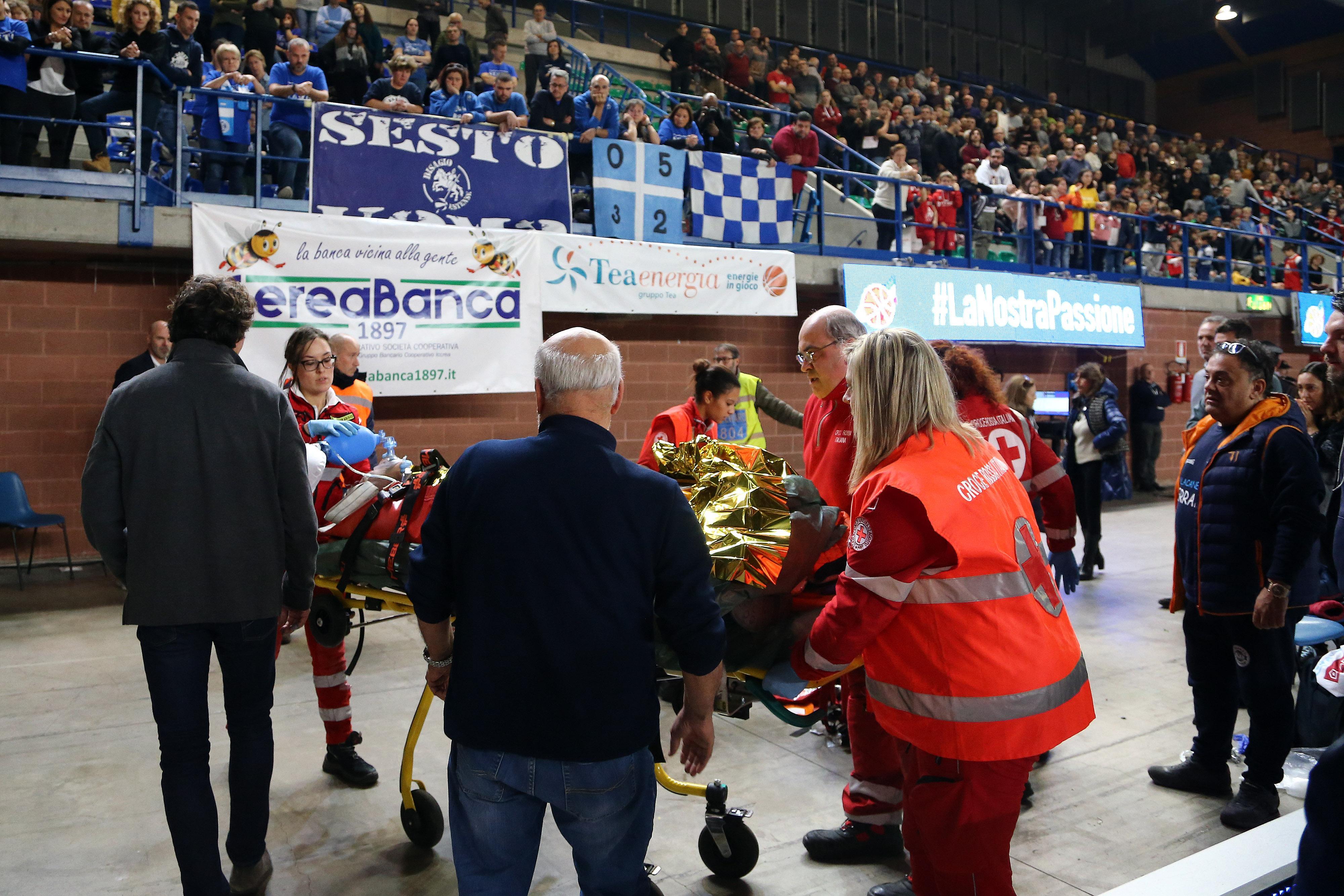 Basket, malore per Marco Cocchi: grave in ospedale 