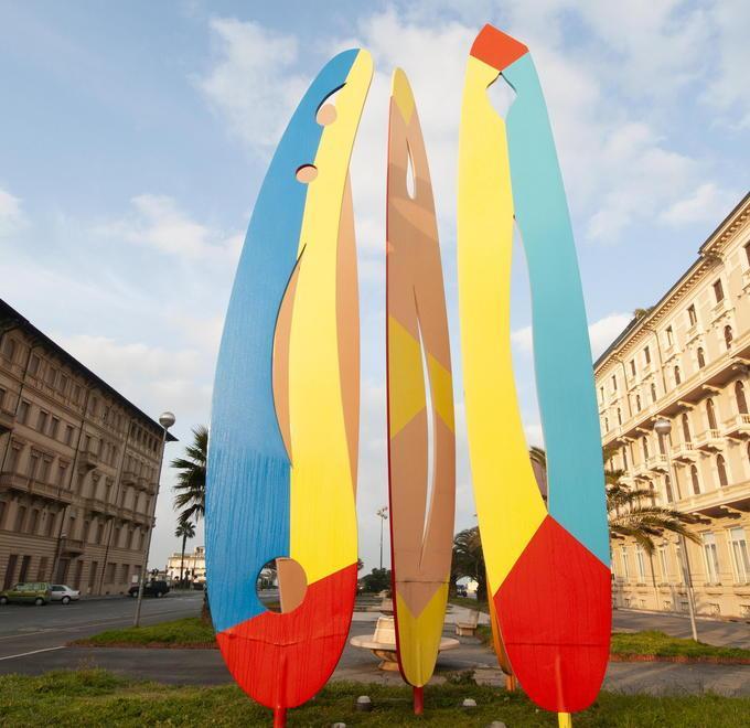 Le Oceaniche rimosse dalla piazza, ora se ne occupano i carabinieri 