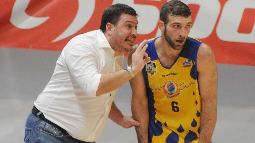 Golfo a caccia della quinta vittoria di fila nello scontro diretto con l’Olimpo Alba