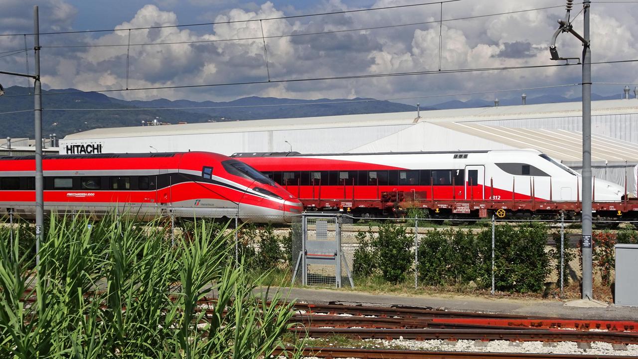 Lo stabilimento dell'Hitachi di Pistoia