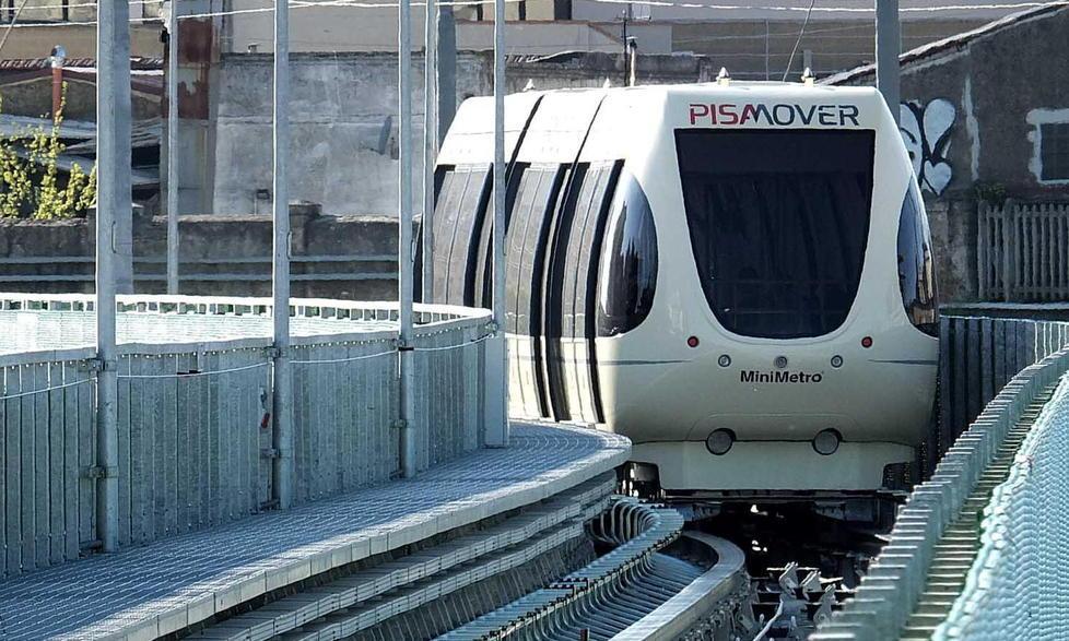 Una navetta del Pisamover