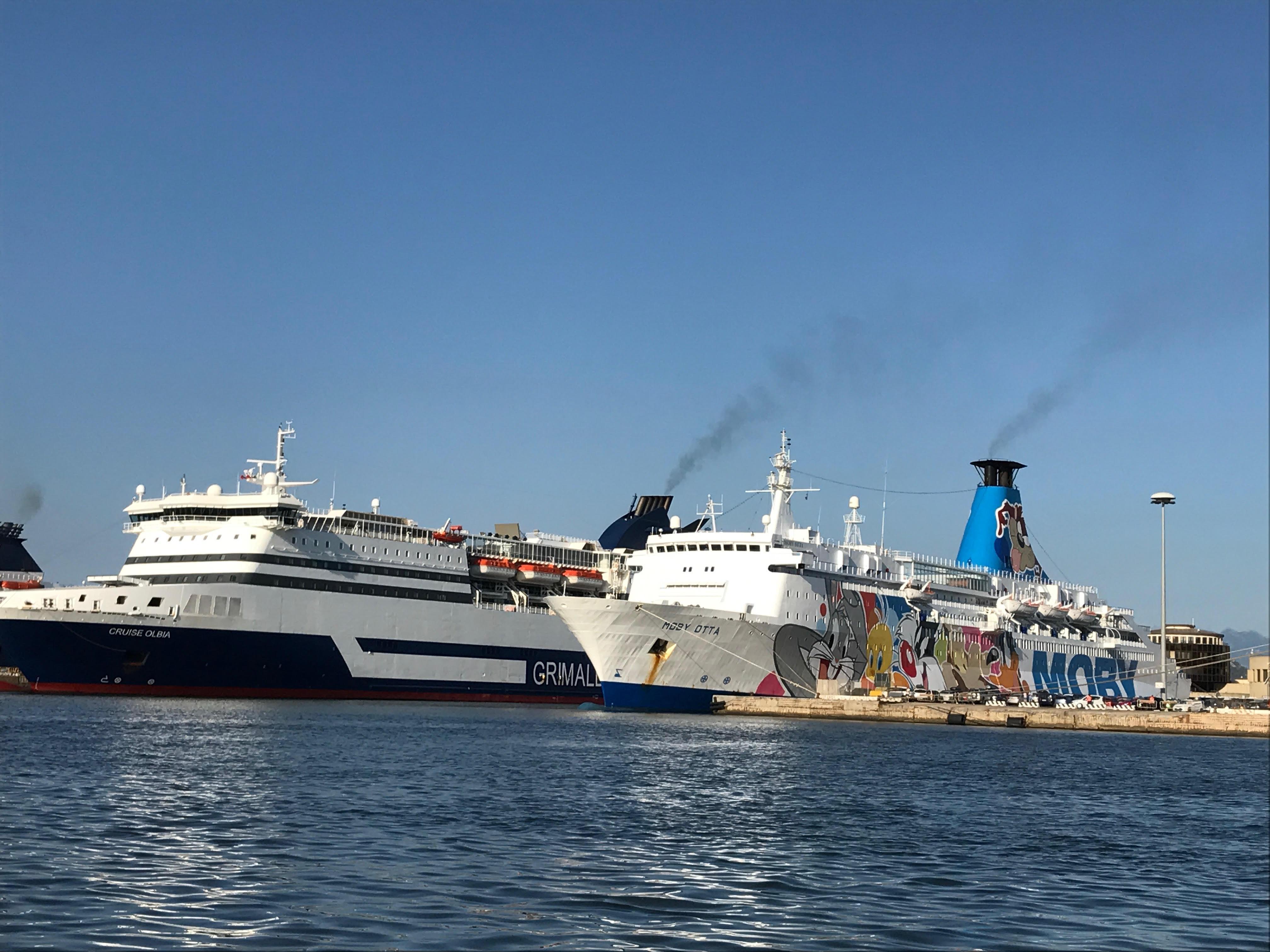 Trasporti marittimi, protesta nei porti sardi contro il rincaro delle tariffe