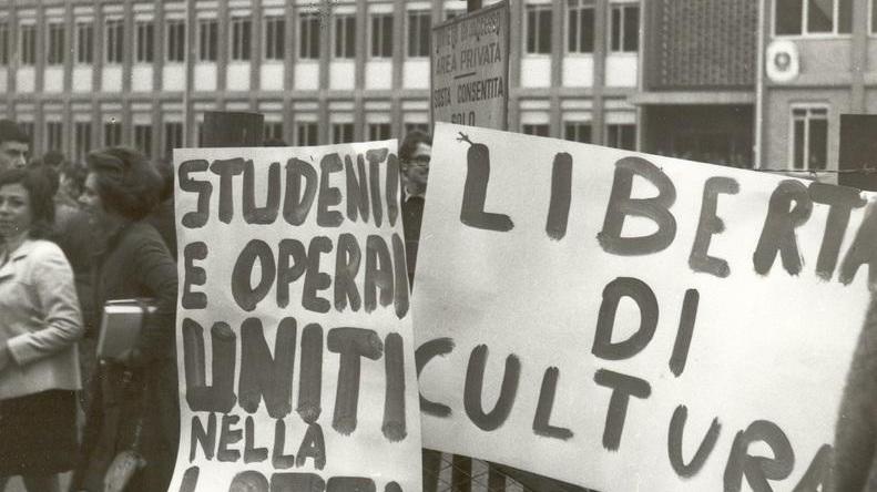 «Occasione persa per entrare nei problemi che ancora bruciano nella storia di Reggio»