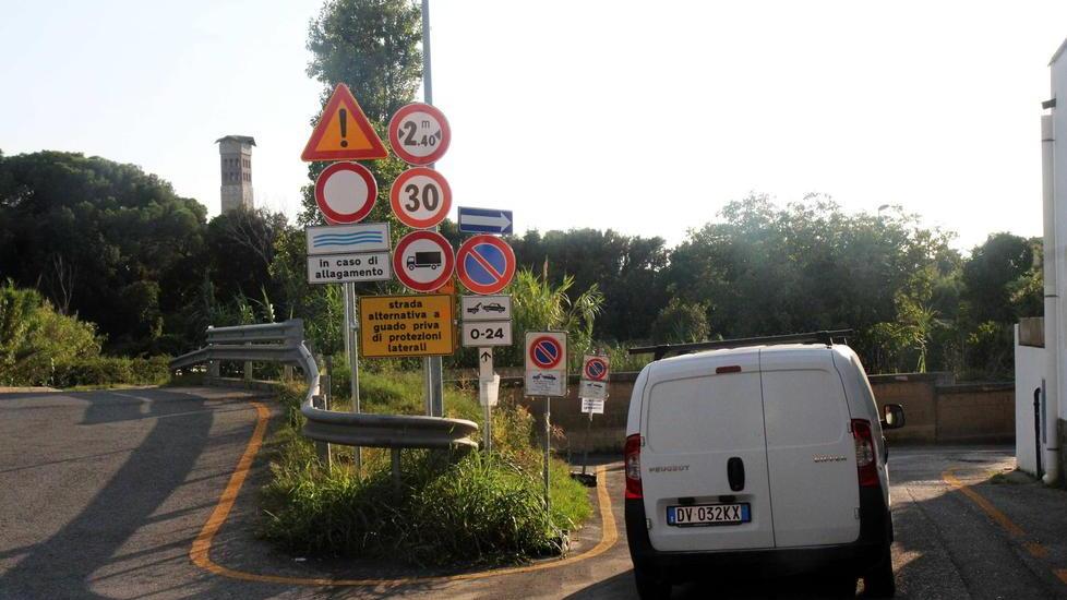 Grotte della Fate, «incassi dimezzati». I commercianti lanciano l’sos al Comune
