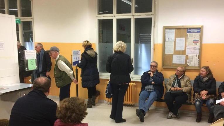 Sette mesi e mezzo di attesa per un elettroencefalogramma all'ospedale di Cecina