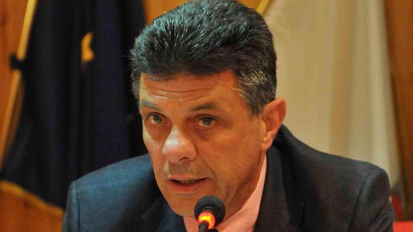 L’Azienda speciale ancora nel mirino Parenti si fa da parte