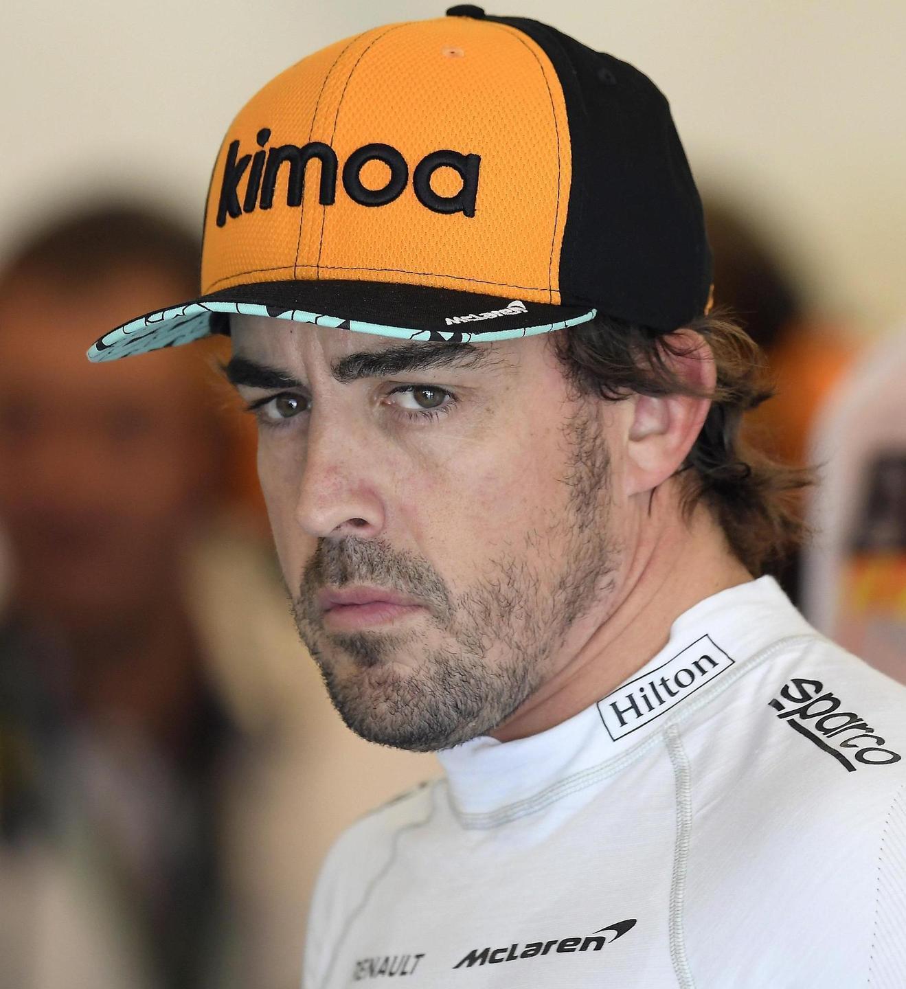 La seconda tappa a De Villiers Alonso nei guai, perde più di 2 ore
