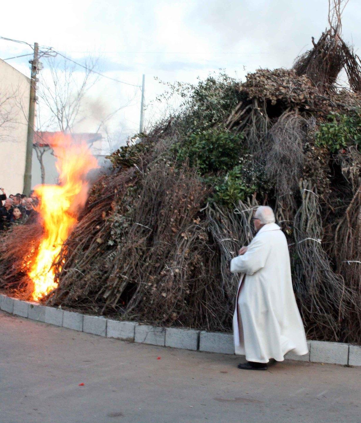 Tutto pronto per festeggiare Sant’Antonio, patrono del paese