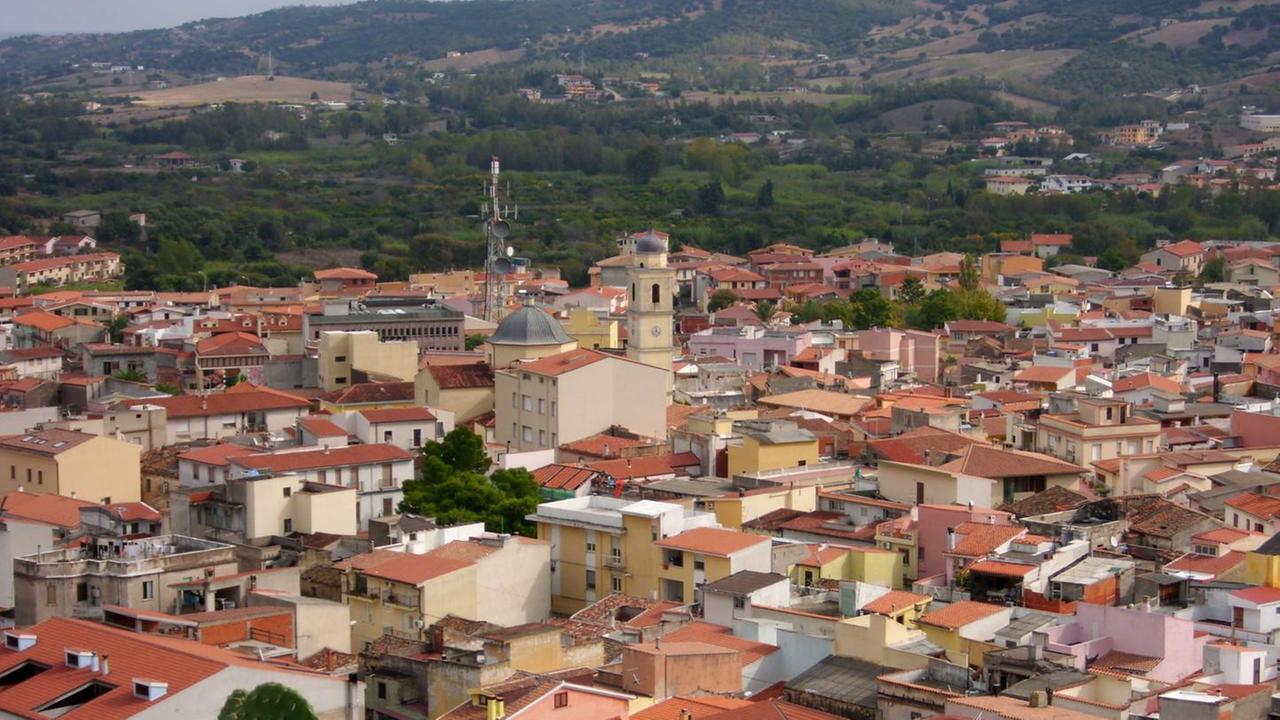 Te Deum col segno meno Siniscola perde residenti