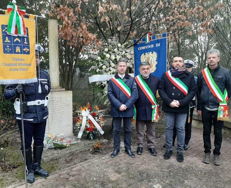 Bolognina, nel giorno dell'anniversario della strage rispunta un rottame del treno 
