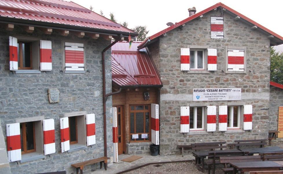 Il Cai cerca nuove persone per gestire il Rifugio Battisti 