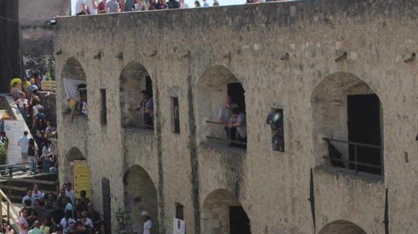 Alta tensione tra l’Istituto Castelli e il Comune sul Malaspina