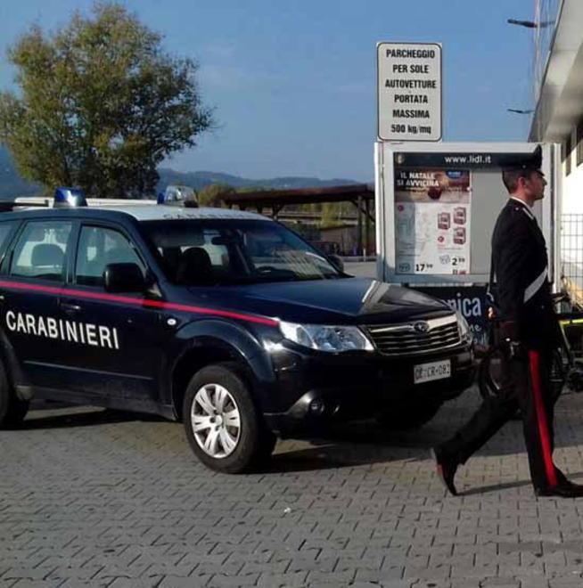 Banda di ladri in azione almeno tre appartamenti svaligiati durante le feste