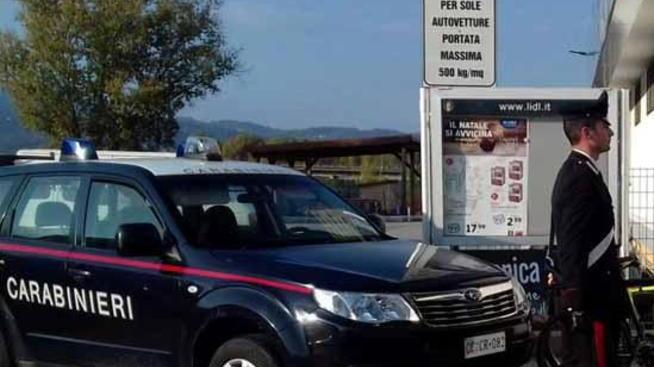 Banda di ladri in azione almeno tre appartamenti svaligiati durante le feste