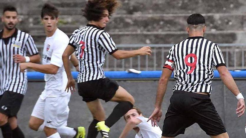 Troppa incostanza e sconfitte umilianti: così gli Aquilotti restano nel limbo