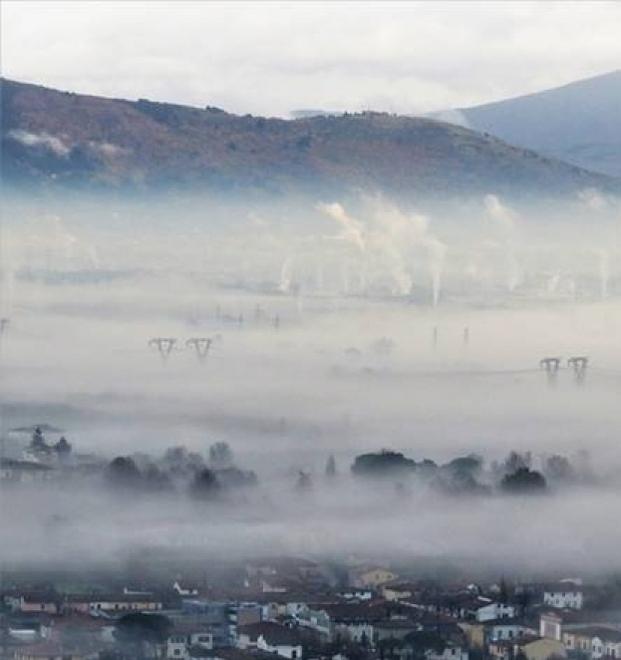 Smog, limitazioni al riscaldamento e alle vecchie auto 