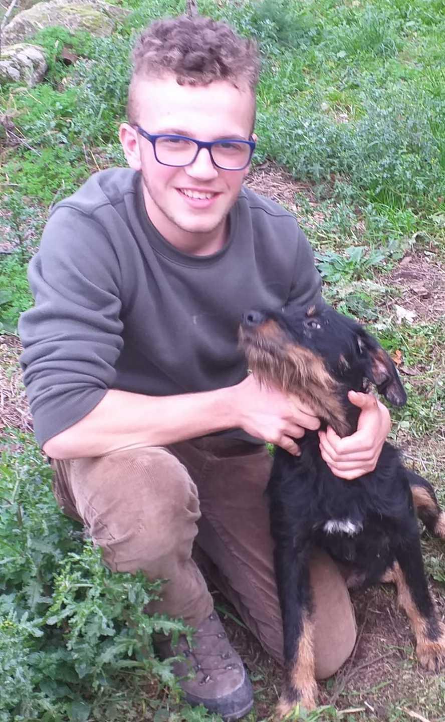 «Grazie di cuore ai vigili del fuoco: hanno salvato il mio cane»