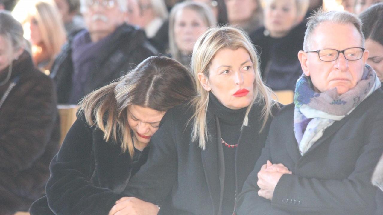 Alla Madonna dell'Ulivo i funerali di Vanessa Melani