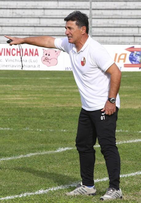 Cruciani-Fazzi-Meucci quando la ditta del gol arriva dal centrocampo e sbaraglia gli avversari 