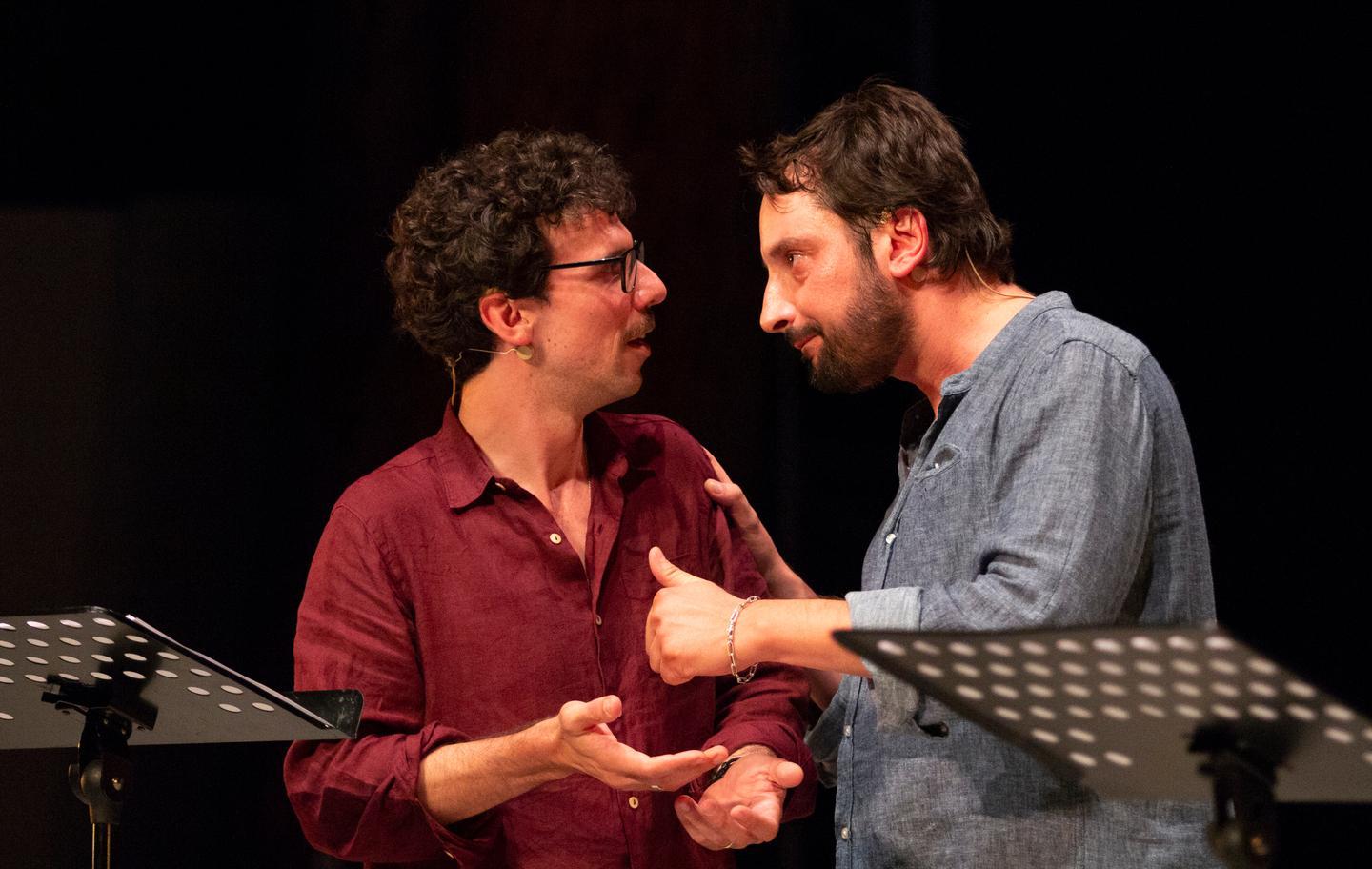 «Io in teatro per raccontare la mia generazione precaria» 