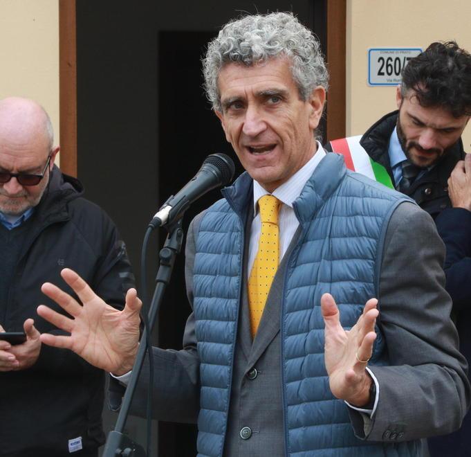 Servono 17 mesi per omologare un gancio da autotrazione 