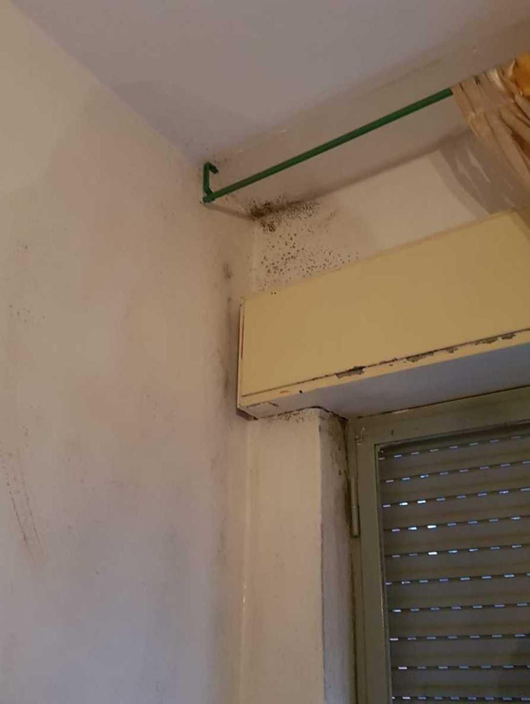 Acqua dai muri in piazza delle Regioni 