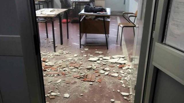 A Massa studenti di nuovo in piazza: attesi in 500
