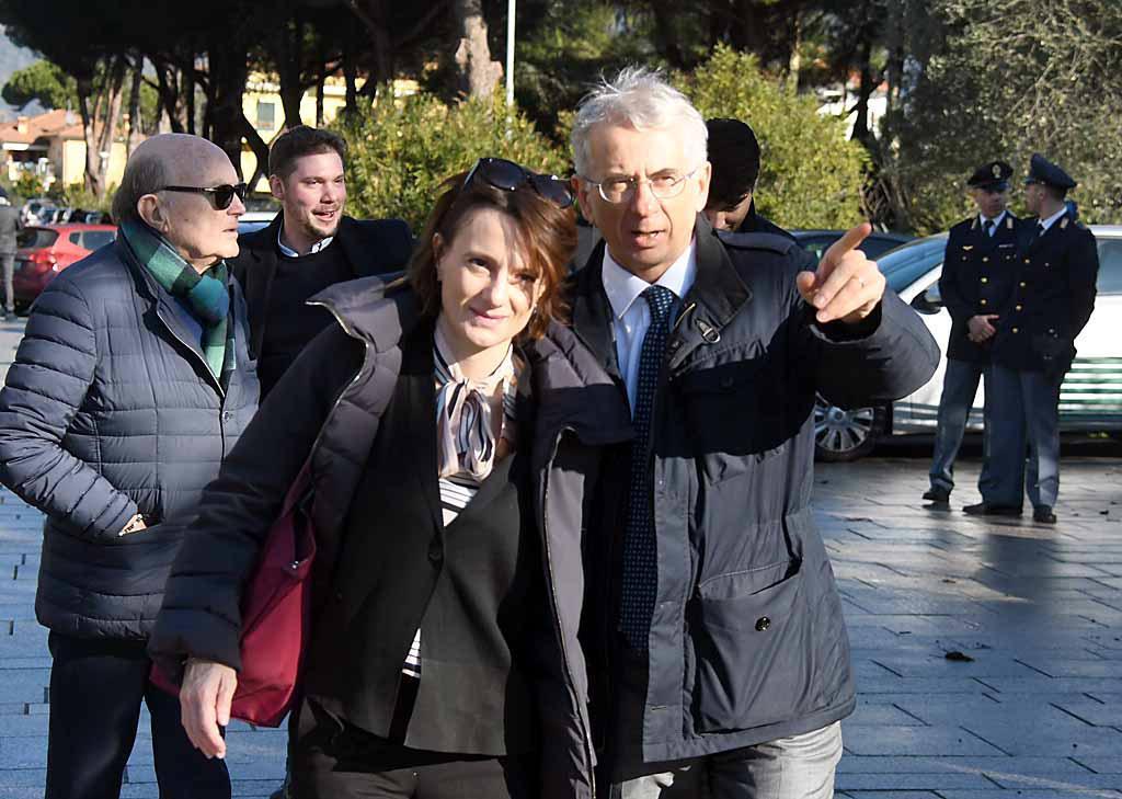 La ministra Bonetti: "Il datore di lavoro faccia un brindisi per ogni dipendente che resta incinta" 