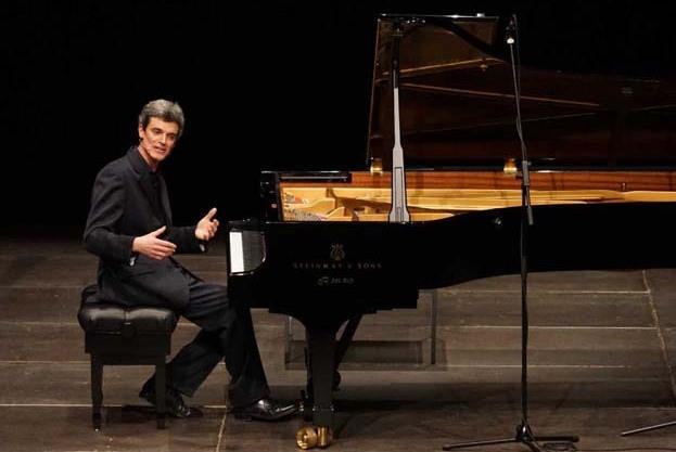 Emanuele Ferrari in Cavallerizza tra sogni e visioni in musica 