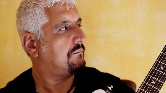 “Je Sò Pazzo”: un contest ricordando Pino Daniele