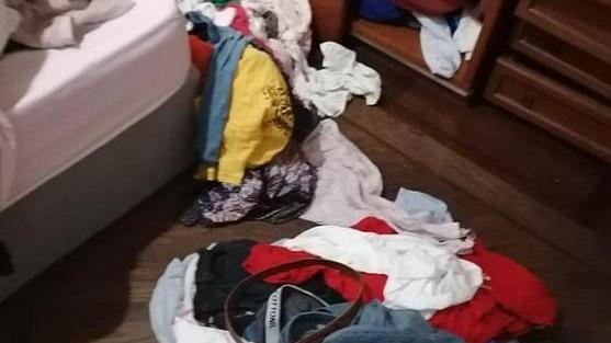 Ladri in appartamento «Hanno distrutto tutto»
