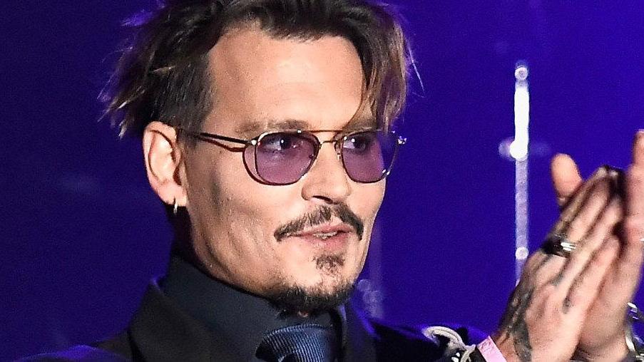 Johnny Depp ospite di “C’è posta per te” 