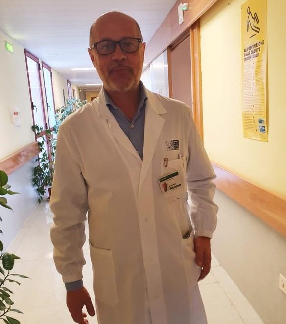 Dargenio, l’oncologo si "trasforma" in attore per acquistare un ecografo
