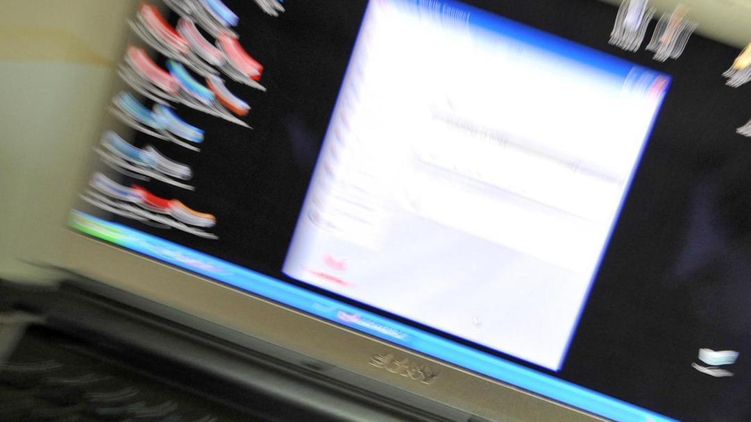Frode on line a una concessionaria: denunciati