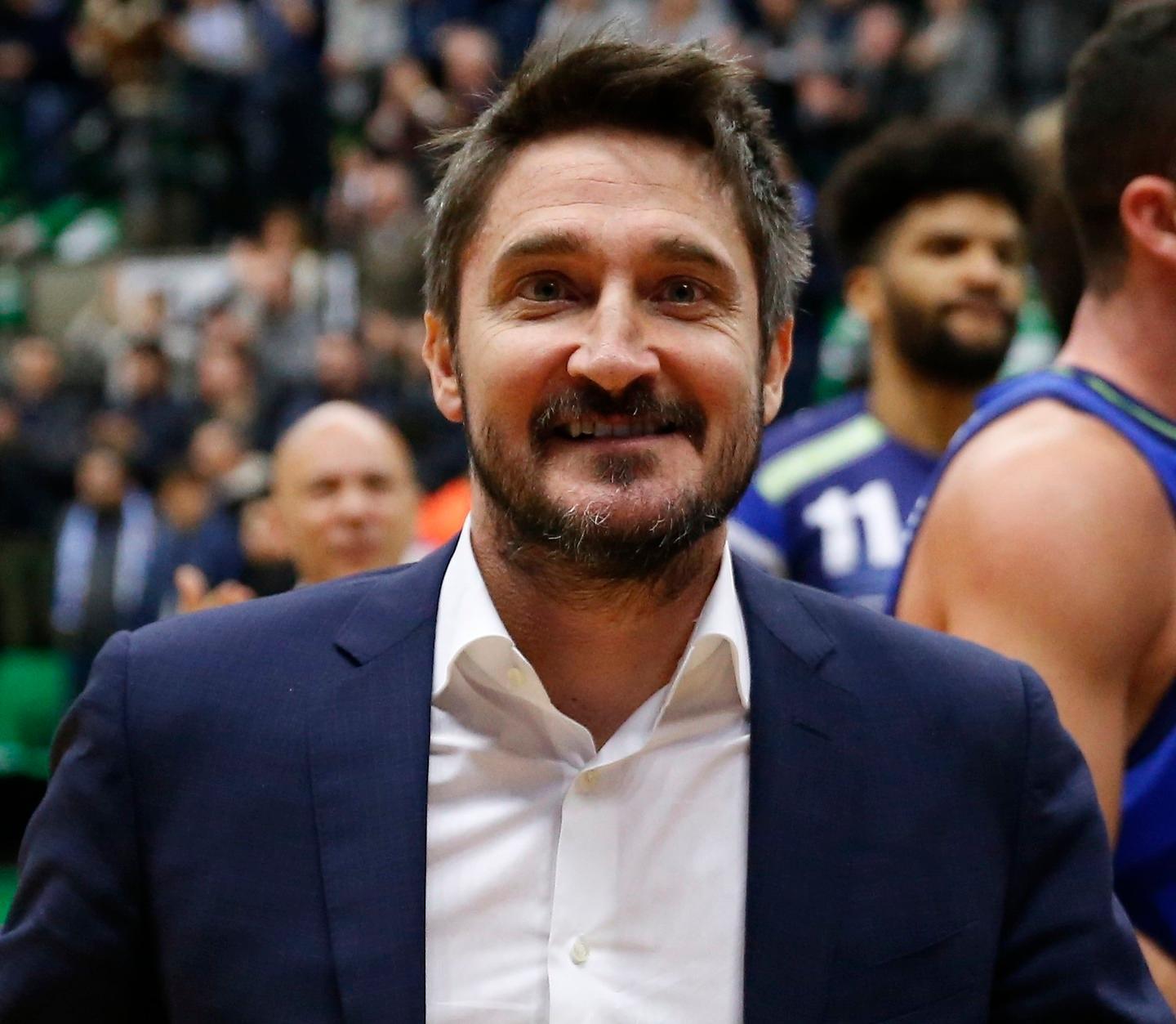 Voltare pagina e ripartire la Dinamo “punta” Varese 