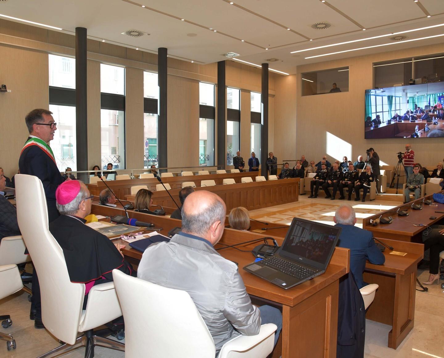 Ecco l’aula consiliare super lusso 